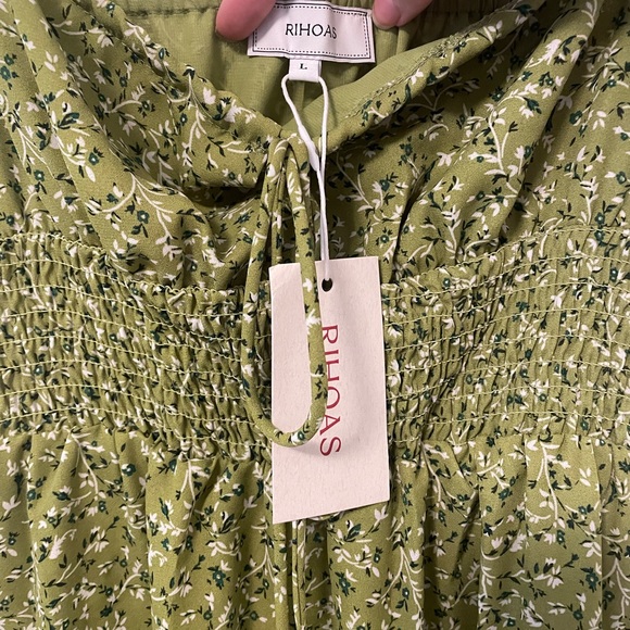 Rihoas Sun Dress - Picture 2 of 3